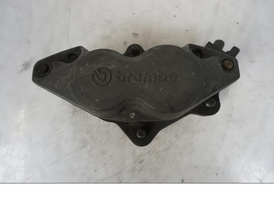 Höger sida på Bromsok från en BMW R 1150 GS -2002 motorcykel.