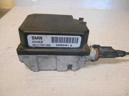 Framsidan på Styrbox från en BMW K 1200 LT -2007 motorcykel.