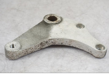 Vänster sida på Bromsoksfäste från en Kawasaki VN 1500 -1997 motorcykel.