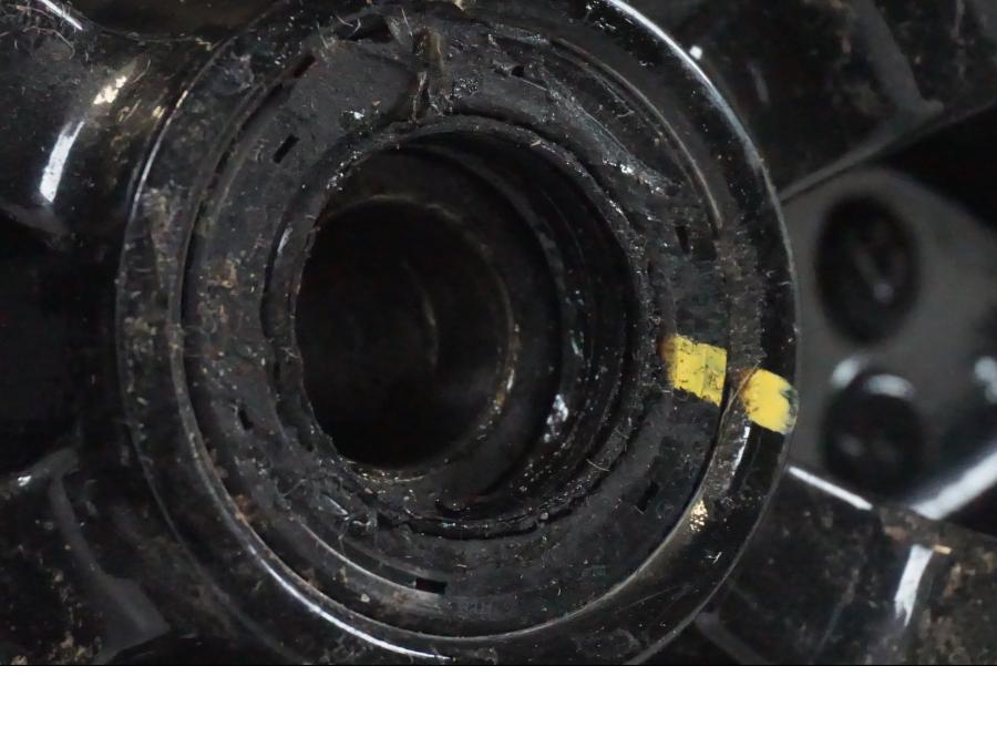 Vänster sida på Fälg från en KTM 390 Adventure -2021 motorcykel.