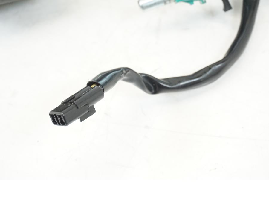 Höger sida på Bensinpump insprut från en Honda CB 600 F -2008 motorcykel.