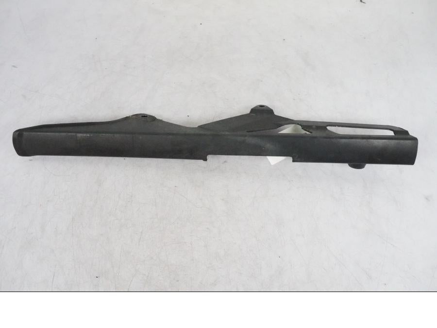 Höger sida på Kedjeskydd från en Suzuki GSX-R 1000 -2008 motorcykel.