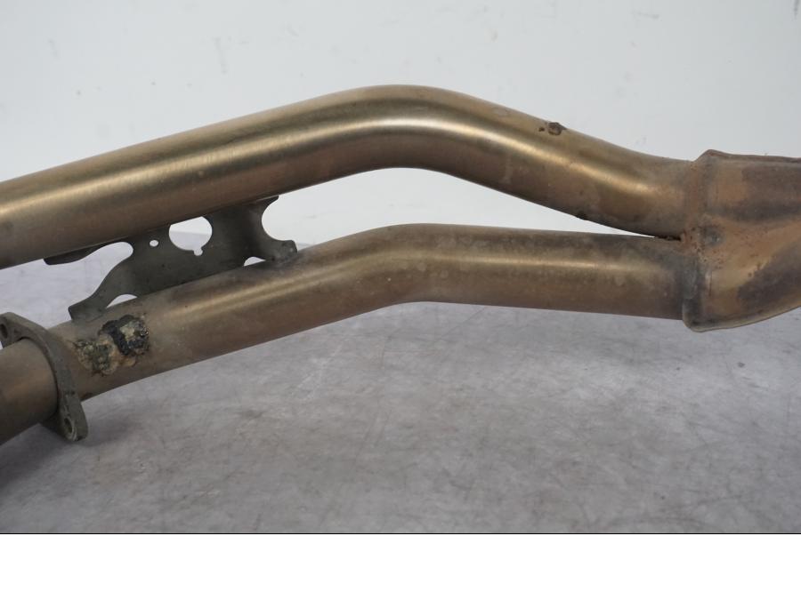 Extrabild1 på Grenrör från en BMW F 800 R -2018 motorcykel.