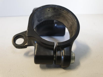 Höger sida på Styre från en Kawasaki ZX-9R -2003 motorcykel.