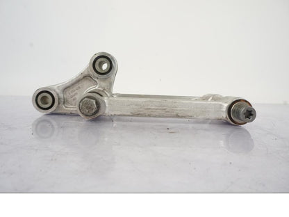 Höger sida på Svinglänkage från en BMW S 1000 XR -2019 motorcykel.