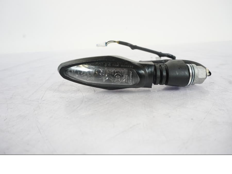 Baksidan på Blinkers LED från en KTM 790 Duke -2019 motorcykel.