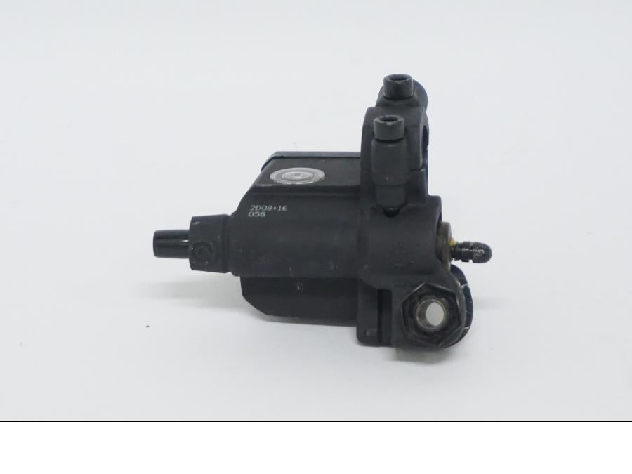 Extrabild1 på Bromshuvudcylinder från en Ducati Desert X -2022 motorcykel.