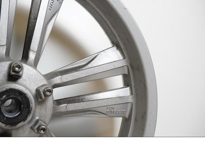 Extrabild5 på Fälg från en Honda CTX 1300 -2014 motorcykel.