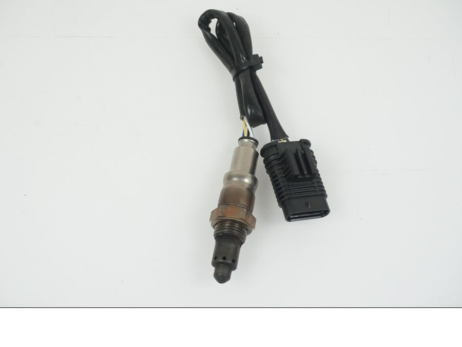 Framsidan på Lambdasond från en BMW R 1250 GS -2023 motorcykel.