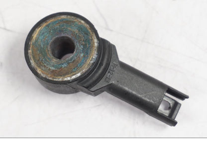 Vänster sida på Knacksensor från en BMW R NineT -2017 motorcykel.