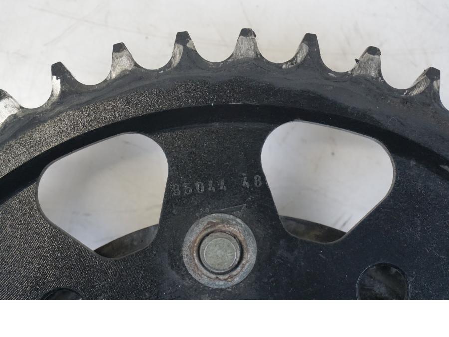 Höger sida på Drevfäste från en Yamaha YZF R6 -1999 motorcykel.