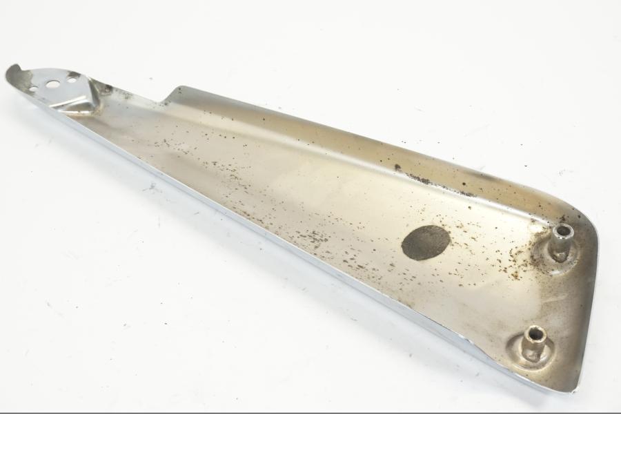 Snett nerifrån på Sidopanel från en Triumph Rocket III -2007 motorcykel.