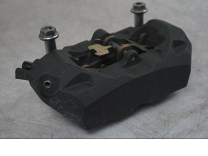 Vänster sida på Bromsok från en BMW F 800 R -2018 motorcykel.