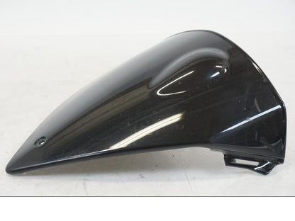 Höger sida på Vindruta från en Aprilia Tuono V4R -2011 motorcykel.