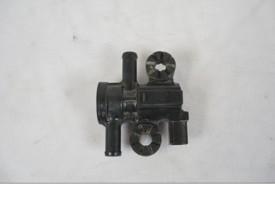 Baksidan på Second Air från en Honda CRF 1000 Africa Twin -2016 motorcykel.