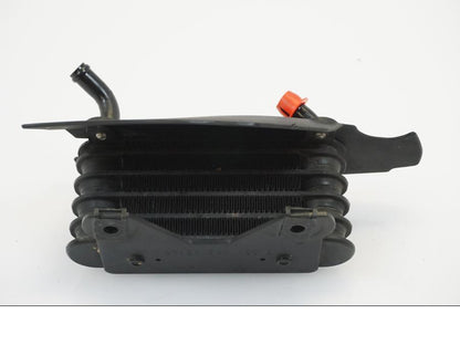 Snett uppifrån på Oljekyl från en BMW R 1150 R -2002 motorcykel.