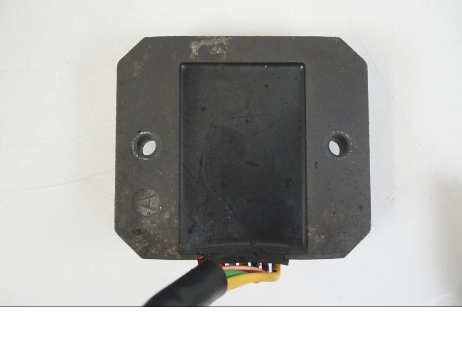 Extrabild1 på Likriktare från en BMW F 650 CS -2002 motorcykel.