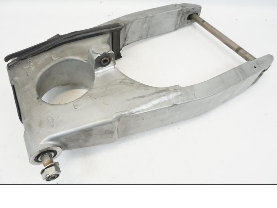 Extrabild3 på Sving från en Triumph TT 600 -2002 motorcykel.