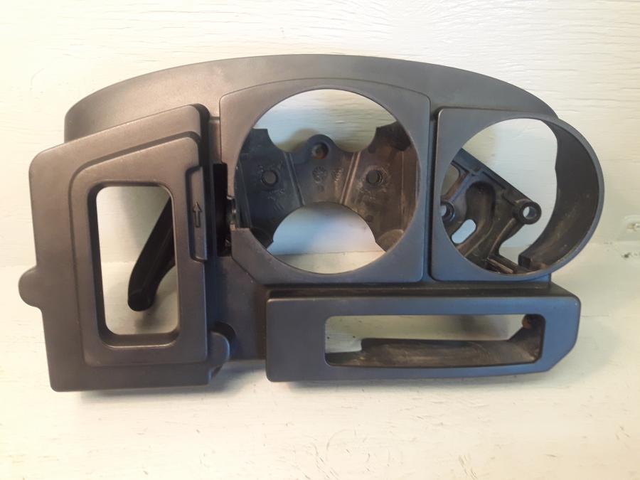 Framsidan på Instrumentkåpa från en BMW R 1150 GS -2003 motorcykel.