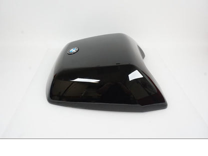 Framsidan på Topboxlock från en BMW S 1000 XR -2014 motorcykel.