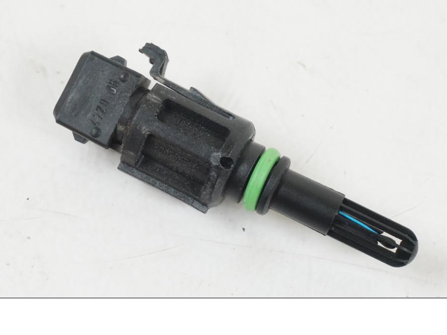 Baksidan på Luftburksensor från en BMW R 1250 GS -2021 motorcykel.