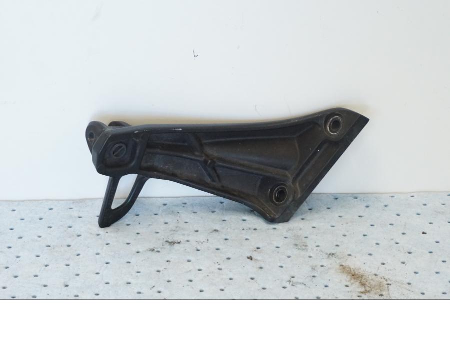 Snett uppifrån på Fotpinnefäste från en Suzuki GSX 1300 BK -2008 motorcykel.