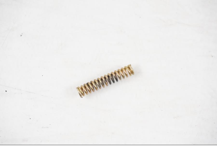 Baksidan på Bromsgrepp från en Yamaha XVS 1100 -2004 motorcykel.