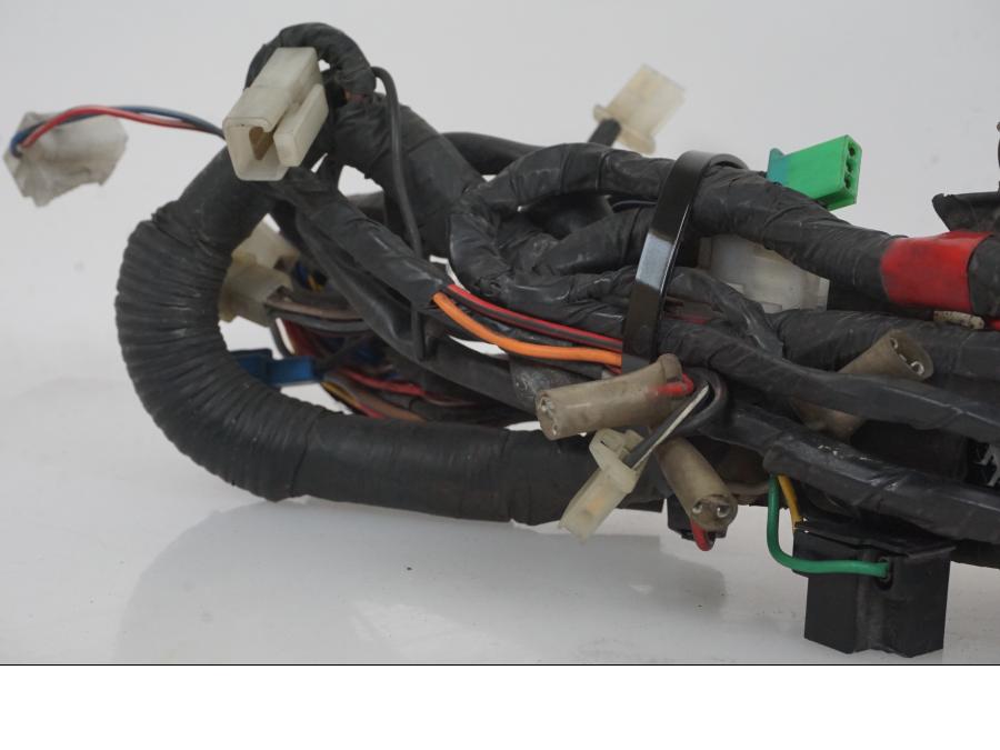 Snett nerifrån på Kabelstam från en Yamaha XJ 900 S -1997 motorcykel.