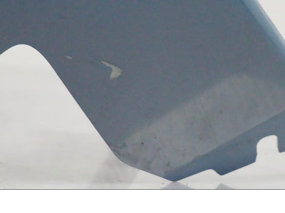 Snett nerifrån på Bakvinge från en BMW F 650 CS -2002 motorcykel.