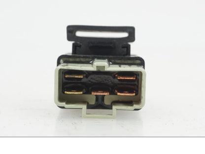 Baksidan på Relä från en Yamaha XJ 900 -1997 motorcykel.