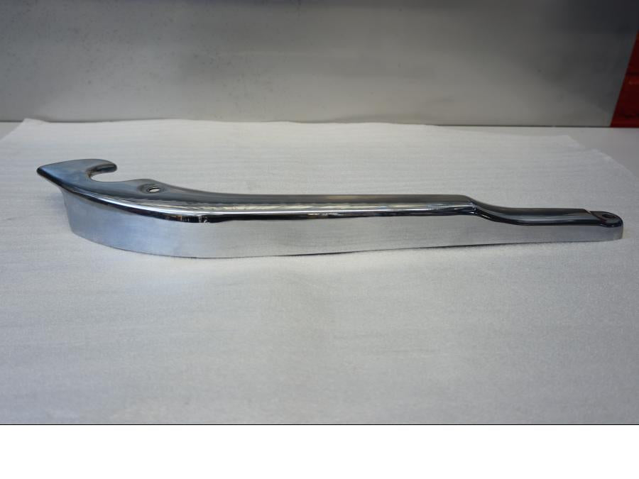 Höger sida på Bakskärmstag från en Suzuki VZ 800 -1998 motorcykel.