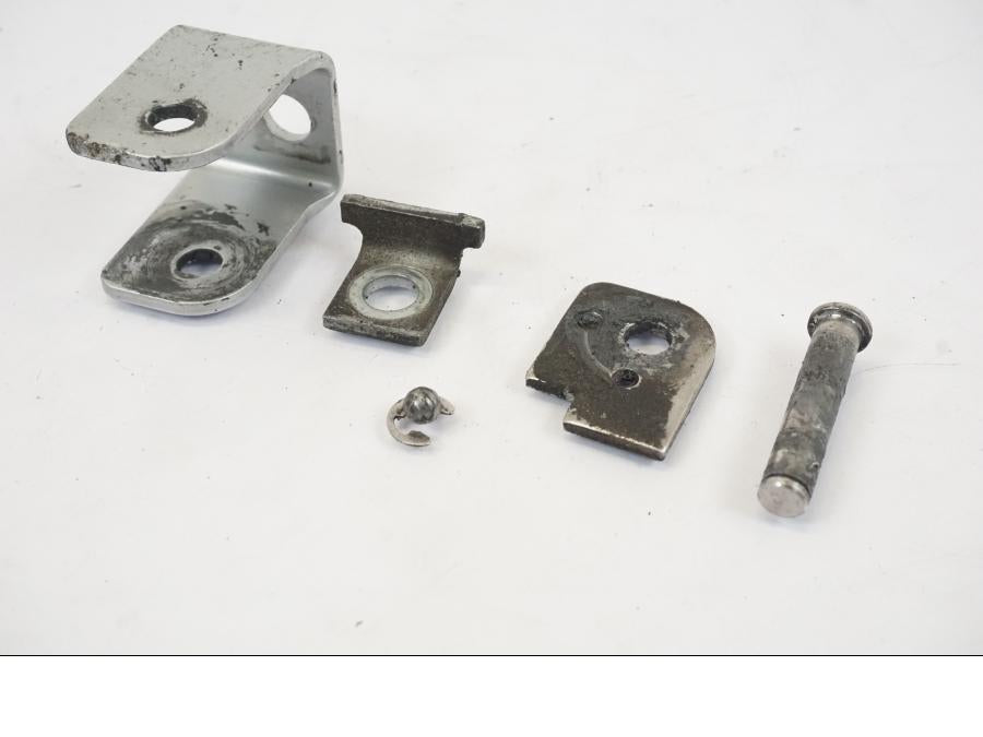 Baksidan på Fotpinne från en BMW R 1150 RS -2003 motorcykel.