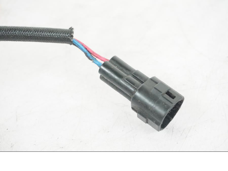 Baksidan på Växelindikator från en Triumph Street Triple R -2011 motorcykel.