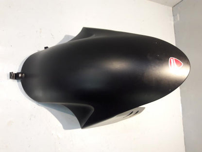 Höger sida på Framskärm från en Ducati Panigale 959 -2017 motorcykel.