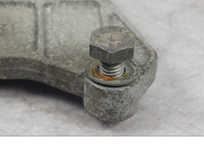 Vänster sida på Bromsoksfäste från en BMW R 100 RT -1982 motorcykel.