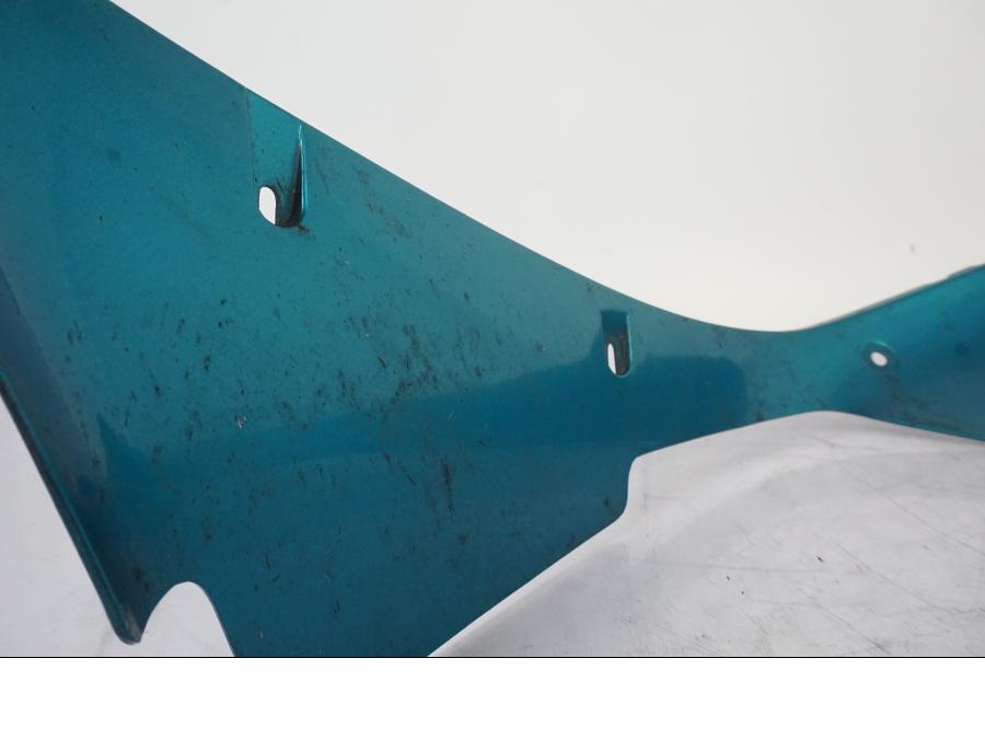 Extrabild2 på Magkåpa från en Honda VFR 750 -1994 motorcykel.