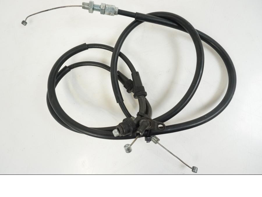 Framsidan på Gasvajer från en Suzuki GSX-R 750 -2001 motorcykel.