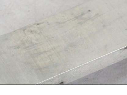 Vänster sida på Stötdämparlänkage från en Kawasaki Z 900 -2019 motorcykel.