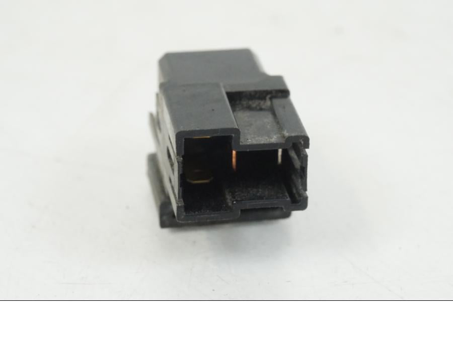 Snett uppifrån på Relä från en KTM 990 SM -2009 motorcykel.