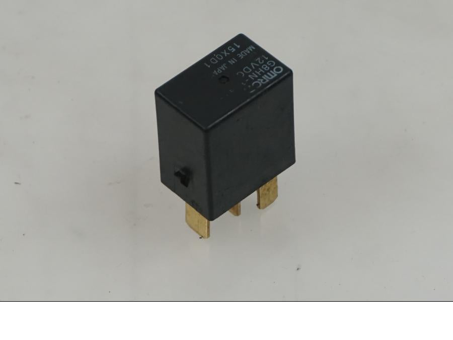 Baksidan på Relä från en Triumph Speed Triple -2011 motorcykel.