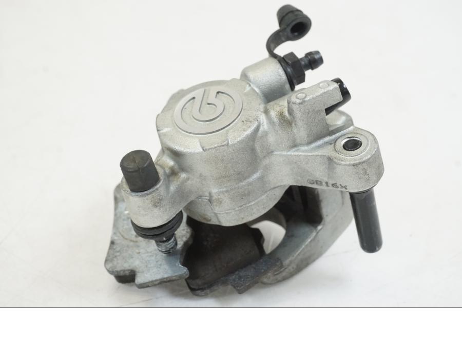 Framsidan på Bromsok från en Husqvarna 701 Supermoto -2020 motorcykel.