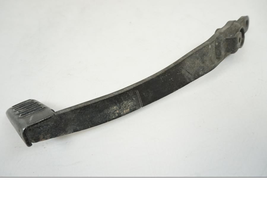 Höger sida på Bromspedal från en Honda CBR 125 R -2006 motorcykel.