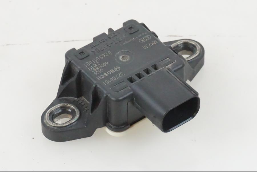 Baksidan på Tilt Sensor från en H-D Adventure Pan America Special RA1250S -2021 motorcykel.