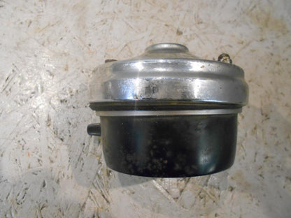 Baksidan på Hastighetsmätare från en Honda GL 500 -1982 motorcykel.