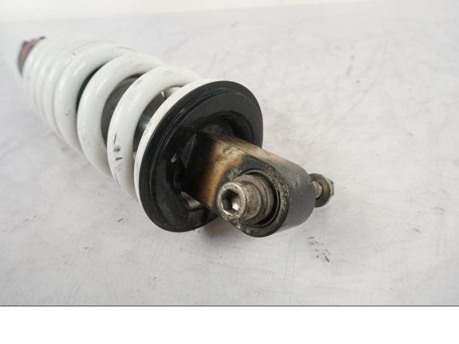 Extrabild1 på Stötdämpare från en KTM 125 Duke -2017 motorcykel.