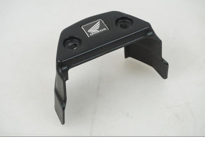 Framsidan på Styrdämpare från en Honda CBR 1000 -2005 motorcykel.