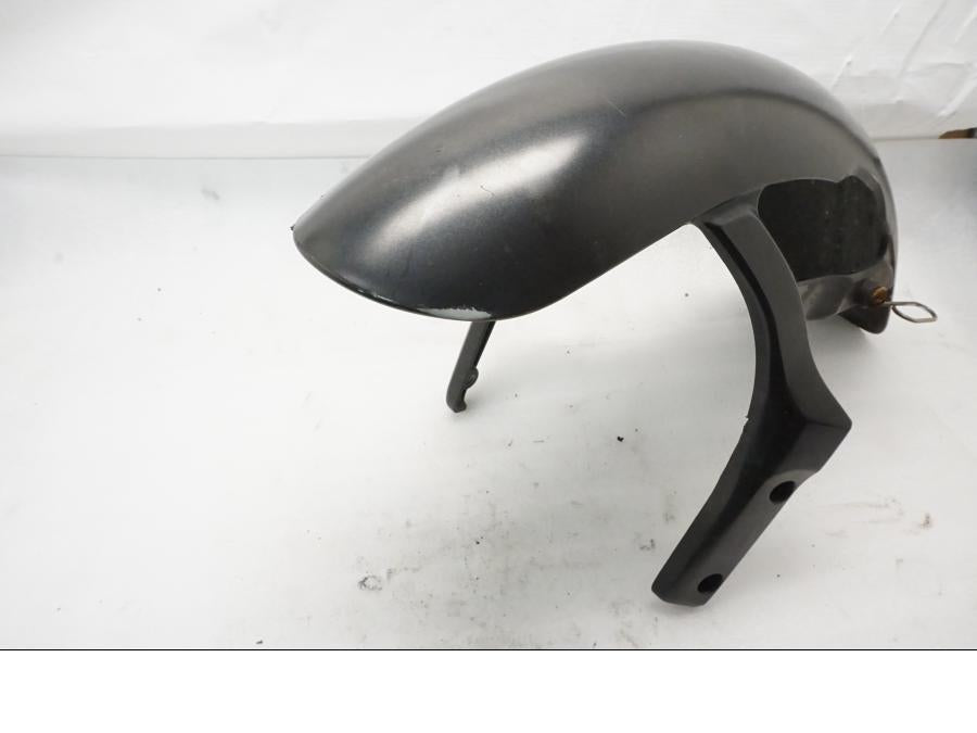 Höger sida på Framskärm från en Ducati Monster 600 -2001 motorcykel.