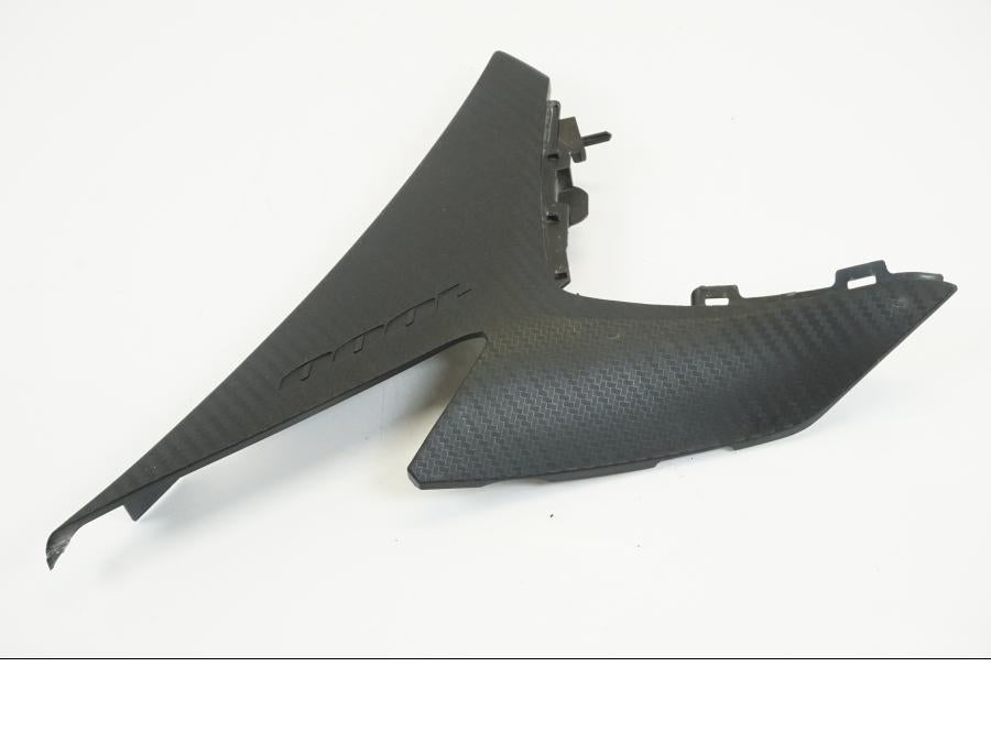 Höger sida på Sidopanel från en Suzuki GSX-R 1000 -2009 motorcykel.