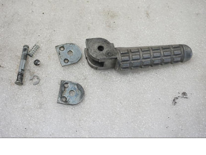 Framsidan på Fotpinne från en Ducati Monster 796 -2013 motorcykel.