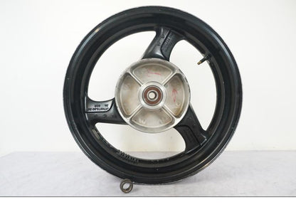 Framsidan på Fälg från en Honda CBR 1100 XX -1999 motorcykel.